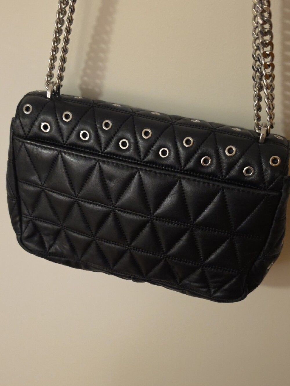 Michael Kors Black Leather Quilted Shoulder Bag with Silver Eyelets and Chain - Picture 5 of 9
